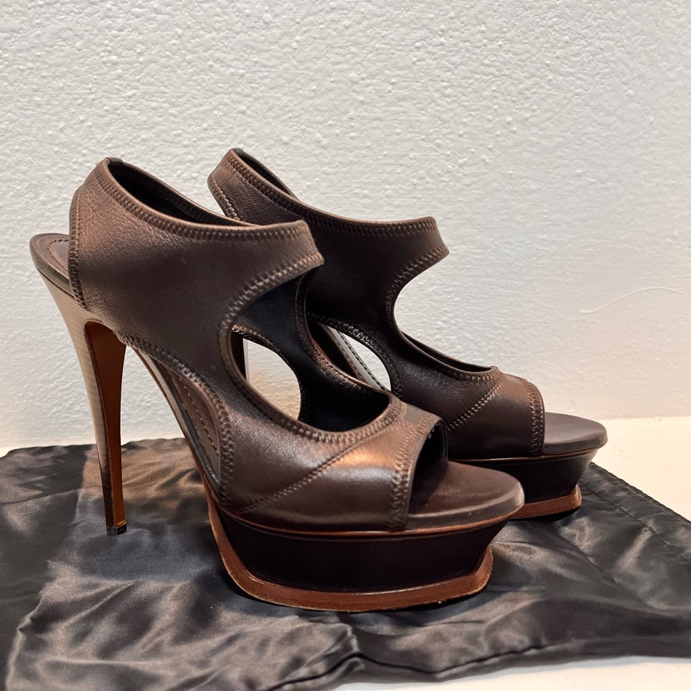 Yves Saint Laurent Dark Brown Soft Leather Platform Sandals Size 38.5